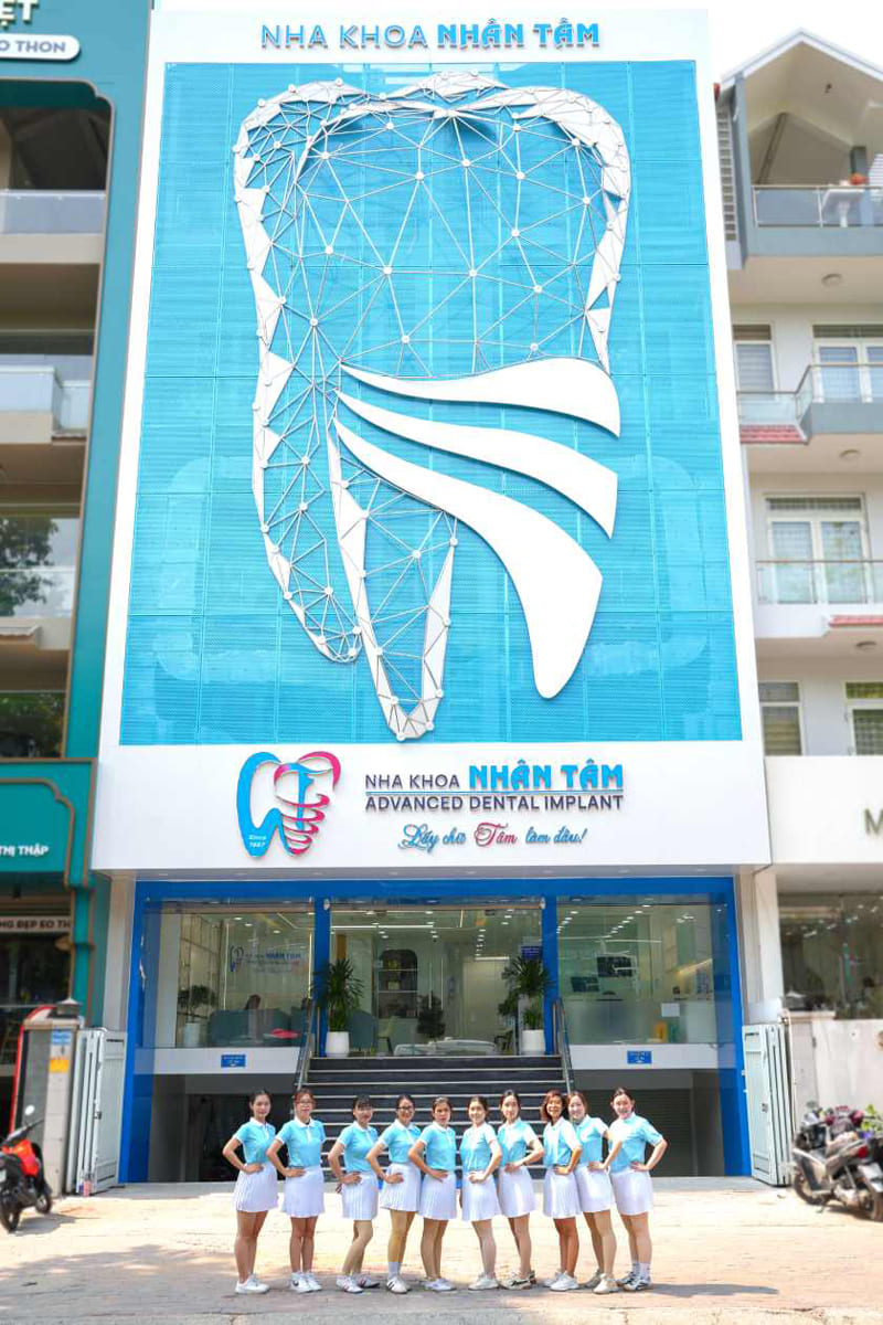 Mặt Tiền Nha Khoa Nhân Tâm Q7